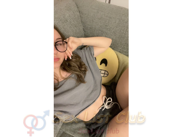 HIT ME UP ANYTIME Incall OR outcall ALWAYS READY For YOUR DICK Ill satisfy