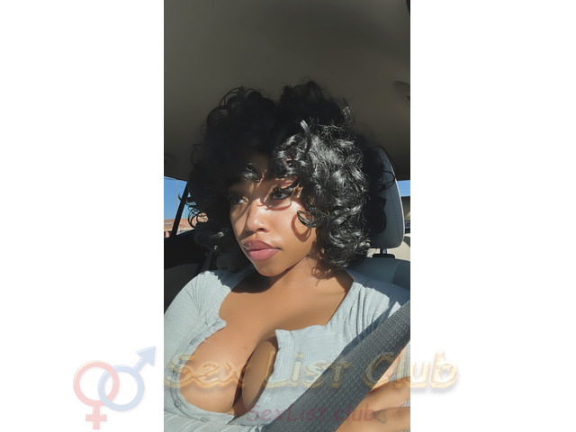 Im available for escort service 401 3606378