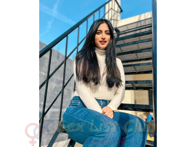 Call Girls In Green Park 9711800081 Escorts Service Delhi NCR